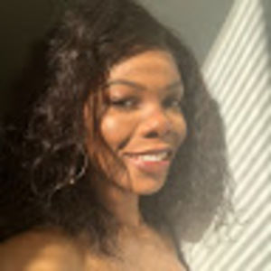 Meet your Posher, Sabrina
